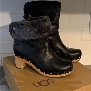 UGG Lynnea Clog Boots